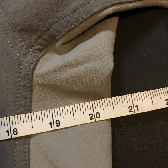 MEC Mountain Equipment Company Ladies Sandbagger Jacket - Size L - Picture 10 of 13